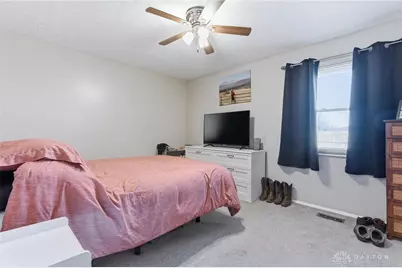 1031 Meadowrun Road, Englewood, OH 45322 - Photo 23