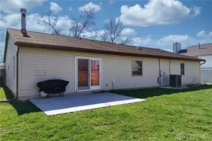 1031 Meadowrun Rd, Englewood, OH 45322 - Photo 35