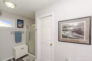 7335 Melinda Dr, Butler Twp, OH 45414 - Photo 31