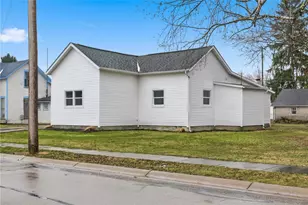 42 W Xenia St, Jamestown Vlg, OH 45335 - Photo 5