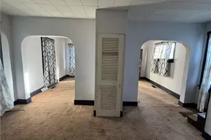 344 E Market St, Urbana, OH 43078 - Photo 9