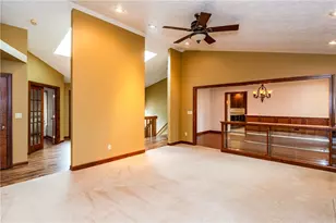 6485 Landsend Ct, Butler Twp, OH 45414 - Photo 19