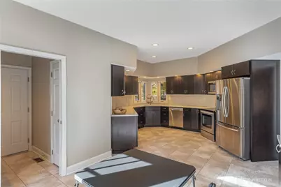 889 Lincoln Woods Court, Kettering, OH 45429 - Photo 17