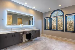 889 Lincoln Woods Ct, Kettering, OH 45429 - Photo 25