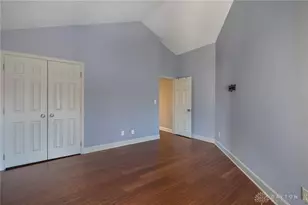 889 Lincoln Woods Ct, Kettering, OH 45429 - Photo 33