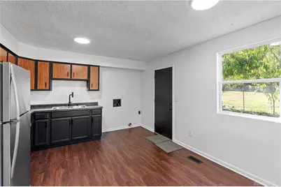 645 E Church Street, Xenia, OH 45385 - Photo 7