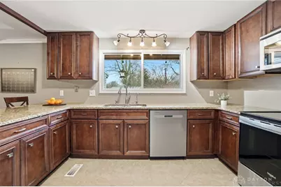 2433 E Rahn Road, Kettering, OH 45440 - Photo 13