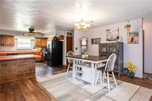 4463 Lewisburg Western Rd, Lewisburg, OH 45338 - Photo 9