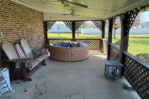 4463 Lewisburg Western Rd, Lewisburg, OH 45338 - Photo 33