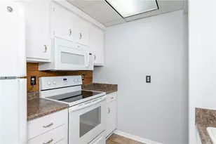 2922 Asbury Ct, Miamisburg, OH 45342 - Photo 9