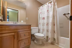 3239 Winterset Dr, Beavercreek, OH 45440 - Photo 15