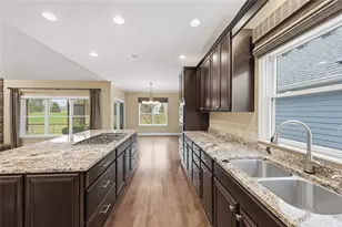 1174 Club View Dr, Washington Twp, OH 45458 - Photo 17