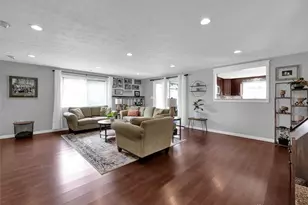 7120 Hardwicke Pl, Butler Twp, OH 45414 - Photo 13