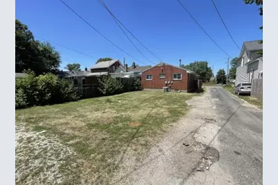 2034 Leo Street, Dayton, OH 45404 - Photo 3