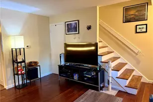 2215 Crew Cir, West Carrollton, OH 45439 - Photo 7