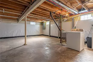 326 N Bromfield Rd, Kettering, OH 45429 - Photo 23