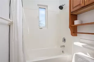 326 N Bromfield Rd, Kettering, OH 45429 - Photo 17