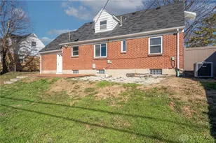 326 N Bromfield Rd, Kettering, OH 45429 - Photo 29