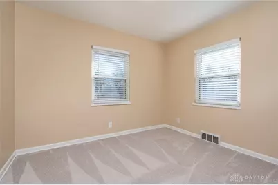 326 N Bromfield Road, Kettering, OH 45429 - Photo 15