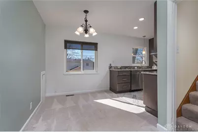 326 N Bromfield Road, Kettering, OH 45429 - Photo 7