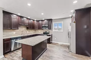 255 Lutz Dr, Englewood, OH 45322 - Photo 7