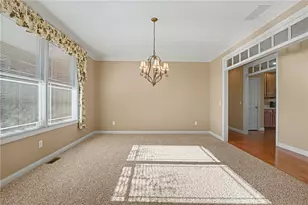 640 Sedgwick Way, Troy, OH 45373 - Photo 5