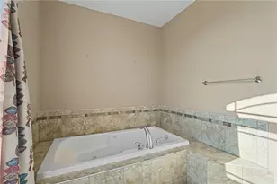 640 Sedgwick Way, Troy, OH 45373 - Photo 33