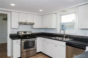 4020 Caprice Rd, Englewood, OH 45322 - Photo 19