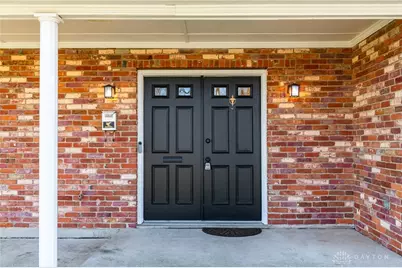 4020 Caprice Road, Englewood, OH 45322 - Photo 5