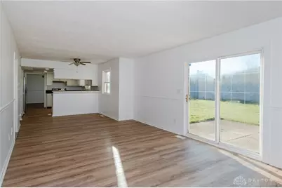 4020 Caprice Road, Englewood, OH 45322 - Photo 15