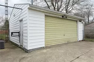 1233 Albemarle Rd, Springfield, OH 45504 - Photo 3