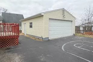 1224 Beverly Ave, Springfield, OH 45504 - Photo 13