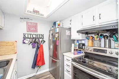 8749 Shadycreek Drive #8751, Dayton, OH 45458 - Photo 23