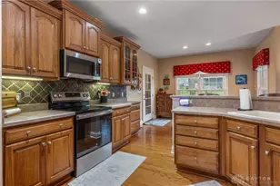 3938 Liam Ct, Bellbrook, OH 45305 - Photo 13