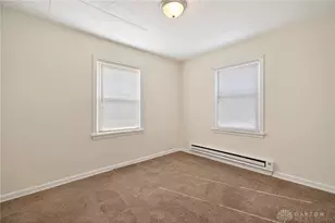 257 Valleyview Dr, Dayton, OH 45405 - Photo 17