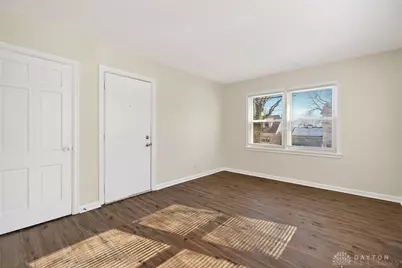 257 Valleyview Drive, Dayton, OH 45405 - Photo 7