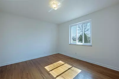 5008 Dinsmore Road, West Carrollton, OH 45449 - Photo 13