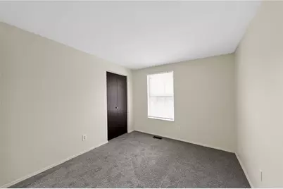 6070 Charlesgate Road, Huber Heights, OH 45424 - Photo 17