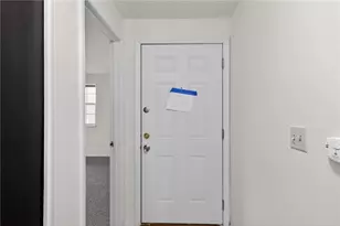 6070 Charlesgate Rd, Huber Heights, OH 45424 - Photo 7