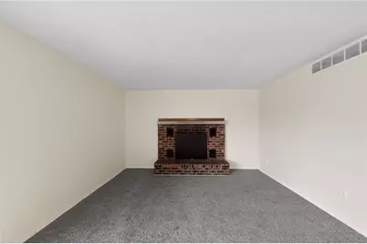 6070 Charlesgate Road, Huber Heights, OH 45424 - Photo 13