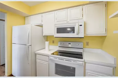 835 Cobblestone Drive, Troy, OH 45373 - Photo 13