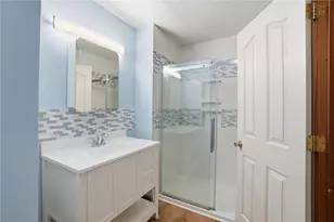 835 Cobblestone Dr, Troy, OH 45373 - Photo 17