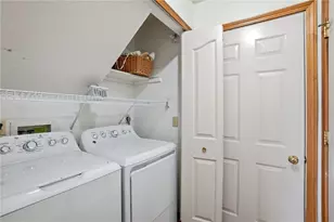 835 Cobblestone Dr, Troy, OH 45373 - Photo 23