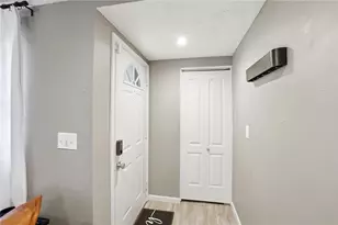 6241 Cruxten Dr, Huber Heights, OH 45424 - Photo 5