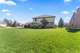 807 Claymore Ct, Tipp City, OH 45371 - Photo 53