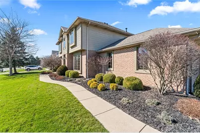 807 Claymore Court, Tipp City, OH 45371 - Photo 3