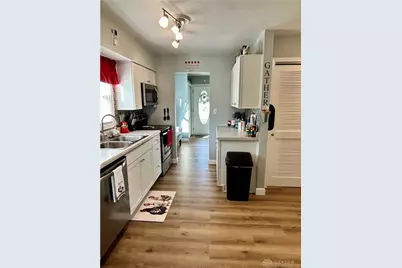 284 N American Boulevard, Vandalia, OH 45377 - Photo 19