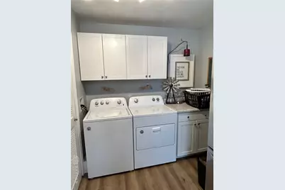 284 N American Boulevard, Vandalia, OH 45377 - Photo 15