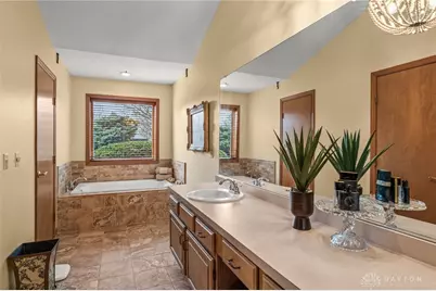 8638 Sycamore Trails Drive, Springboro, OH 45066 - Photo 35