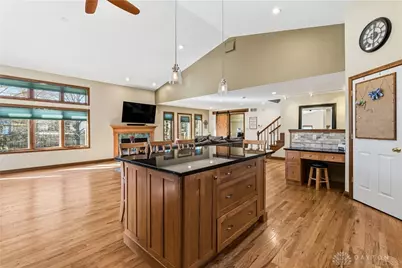 402 Wilson Park Drive, Miamisburg, OH 45342 - Photo 15